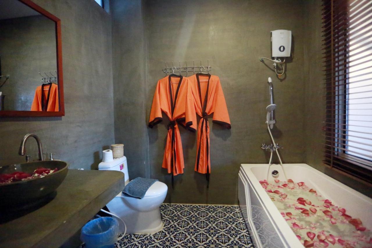 Central Corner Suite Siem Reap Esterno foto
