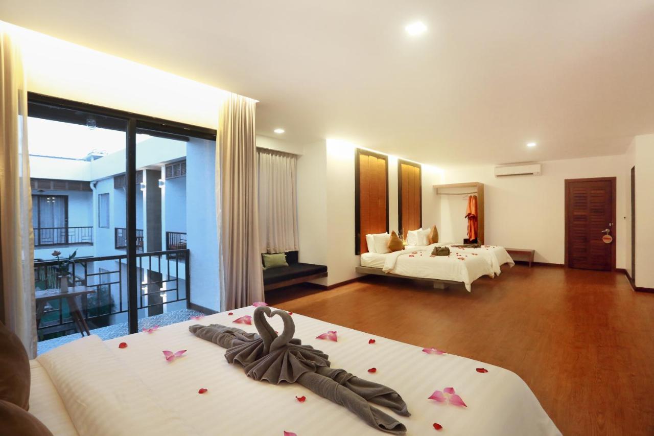 Central Corner Suite Siem Reap Esterno foto