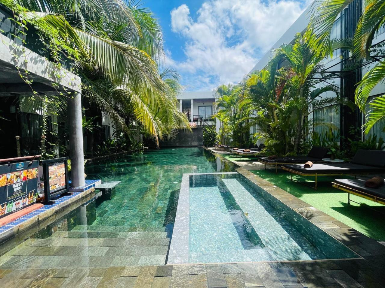 Central Corner Suite Siem Reap Esterno foto
