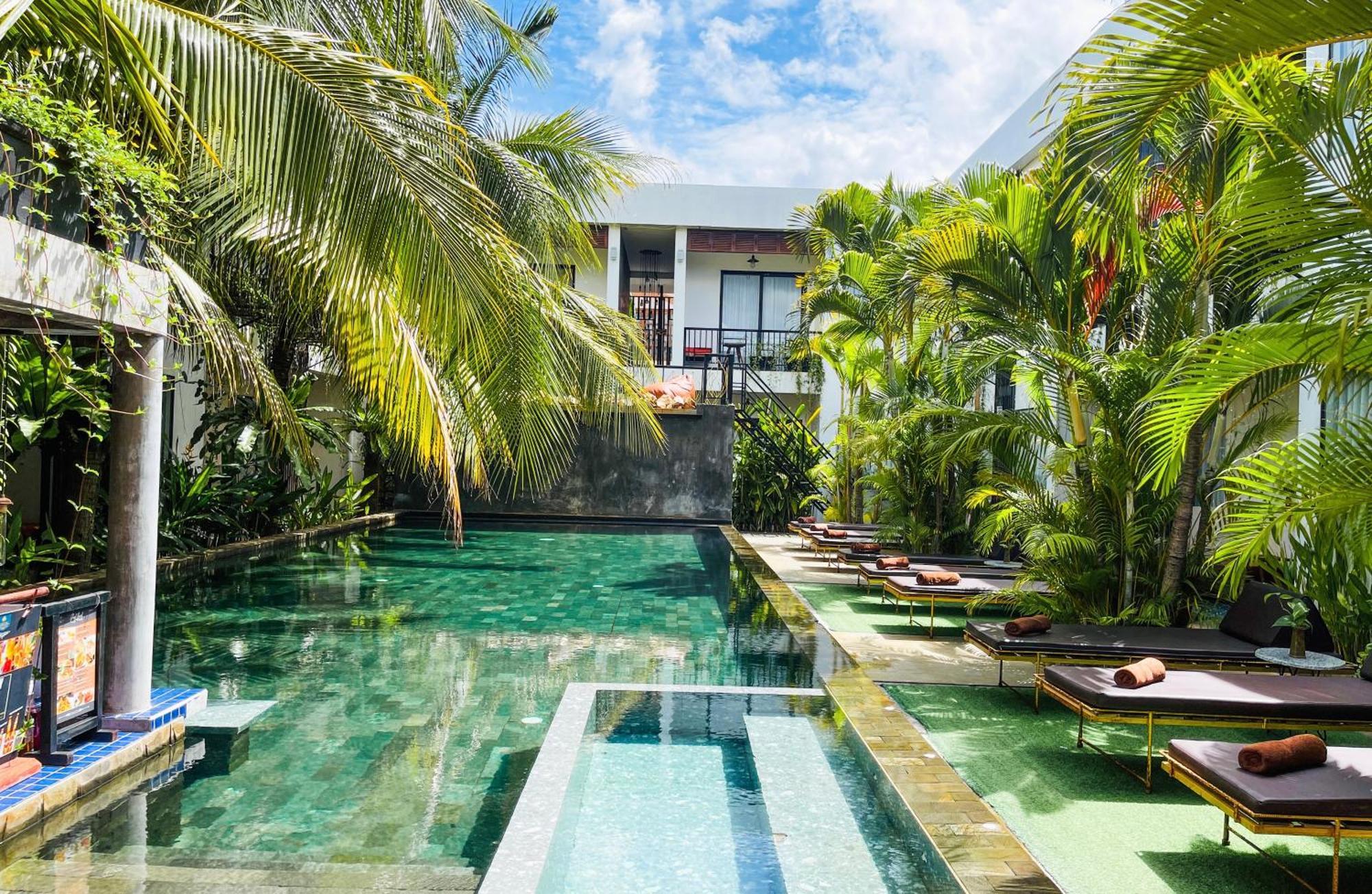 Central Corner Suite Siem Reap Esterno foto
