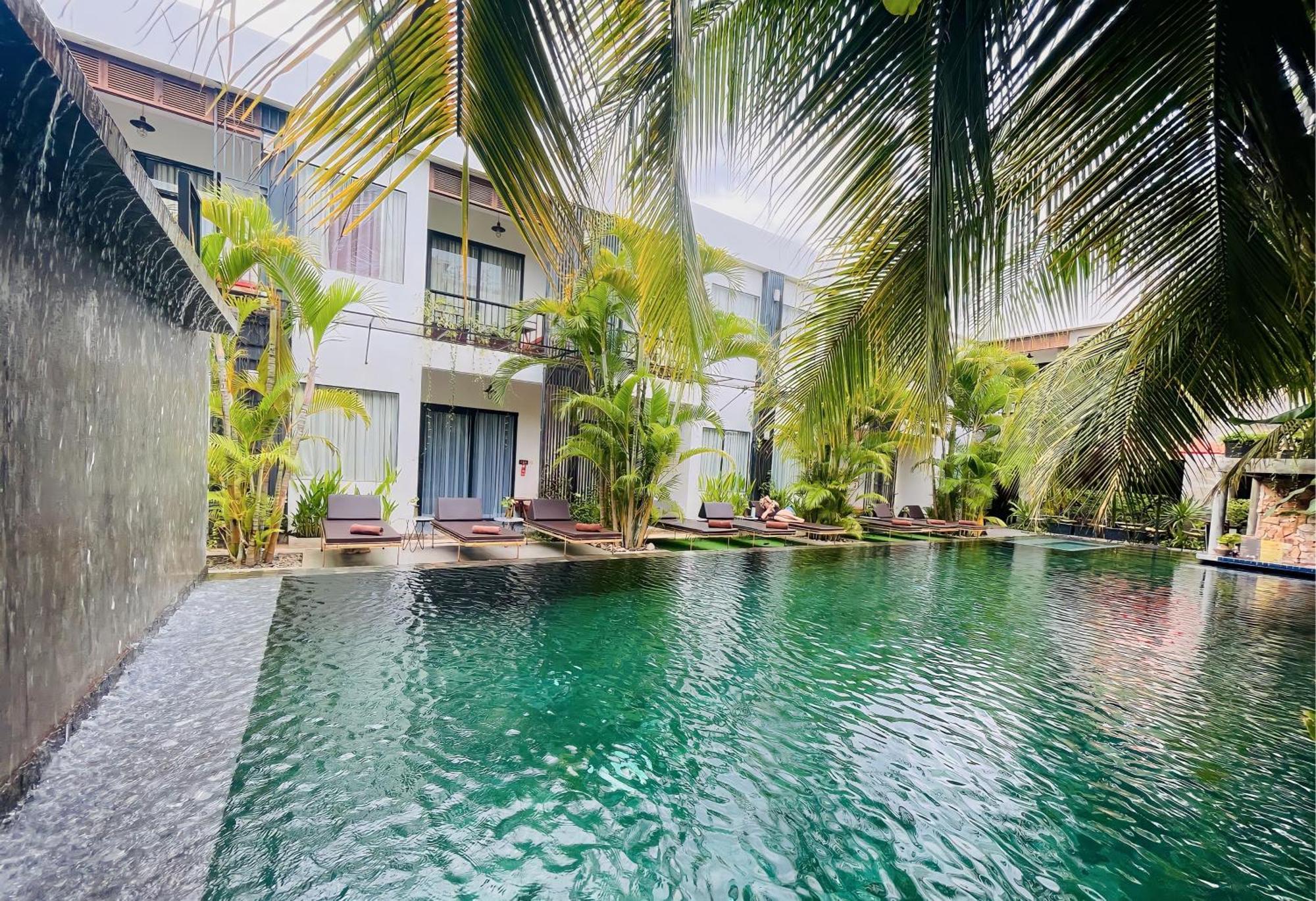 Central Corner Suite Siem Reap Esterno foto